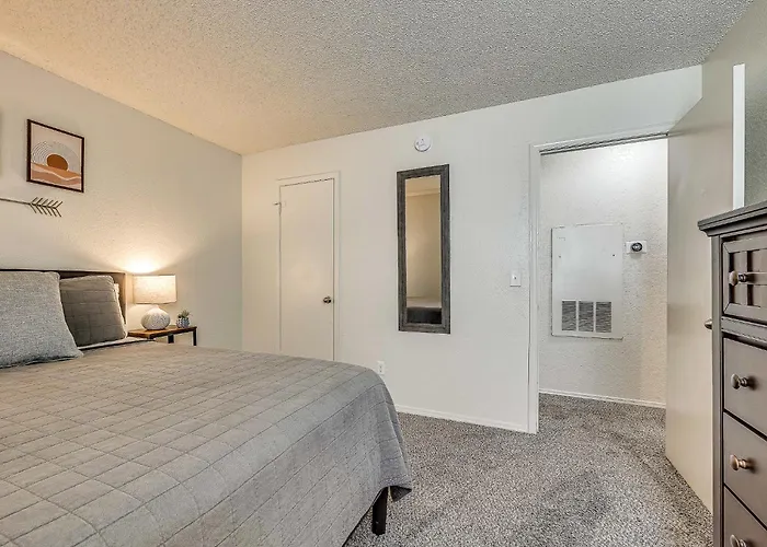 Ou Sooner, Pool & Gym, Bbq, Netflix, 100Mb Internet, Lg Washer & Dryer, Close To Ou!