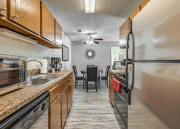 Ou Sooner, Pool & Gym, Bbq, Netflix, 100Mb Internet, Lg Washer & Dryer, Close To Ou!