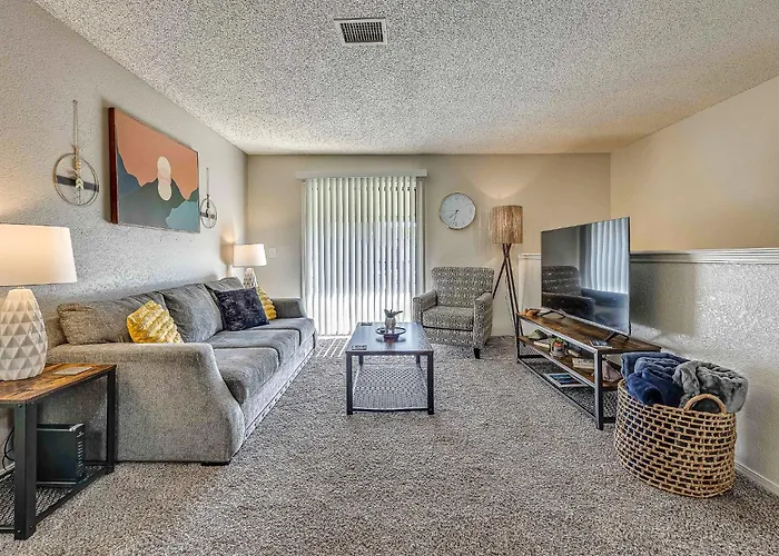 Ou Sooner, Pool & Gym, Bbq, Netflix, 100Mb Internet, Lg Washer & Dryer, Close To Ou!