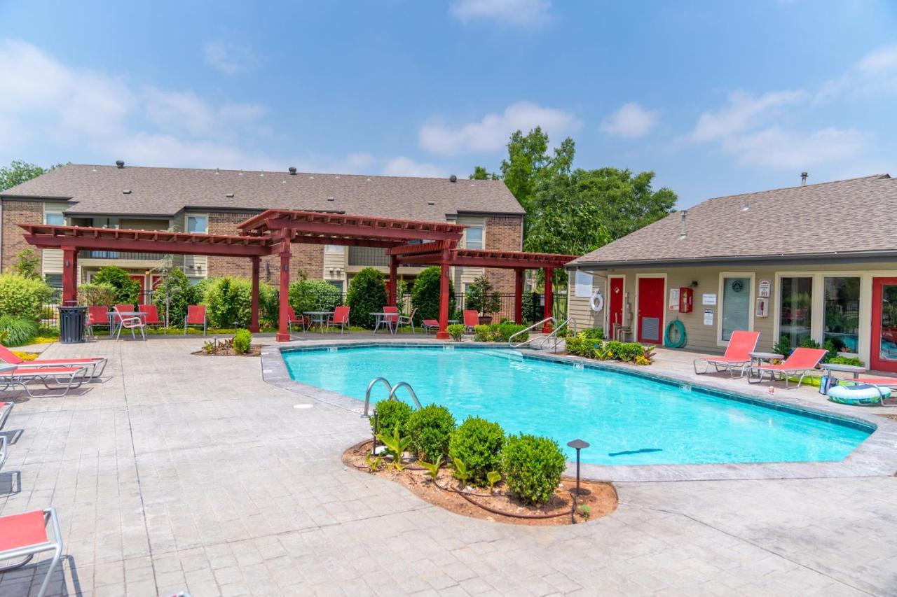 Appartement Ou Sooner, Pool & Gym, Bbq, Netflix, 100mb Internet, Lg Washer & Dryer, Close To Ou! *