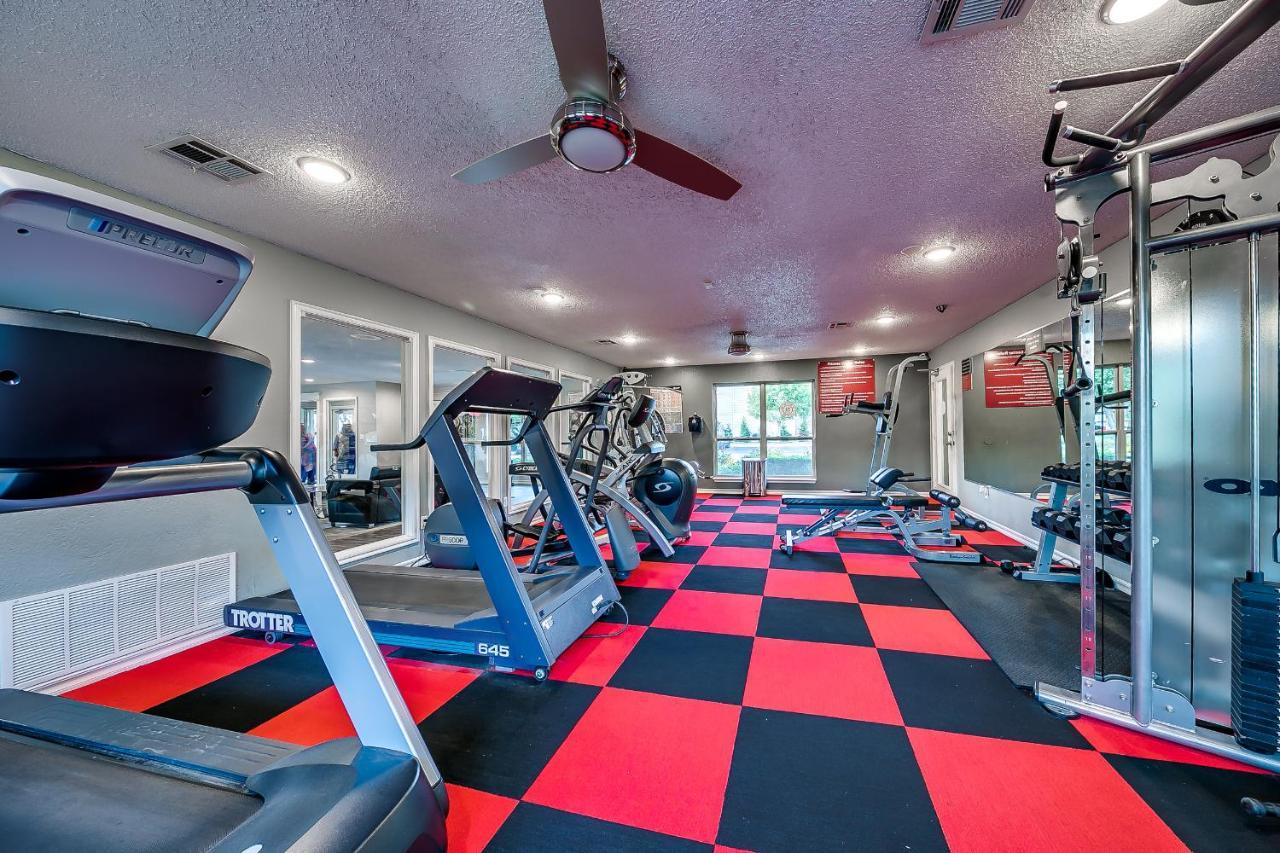 Ou Sooner, Pool & Gym, Bbq, Netflix, 100mb Internet, Lg Washer & Dryer, Close To Ou! Appartement Norman